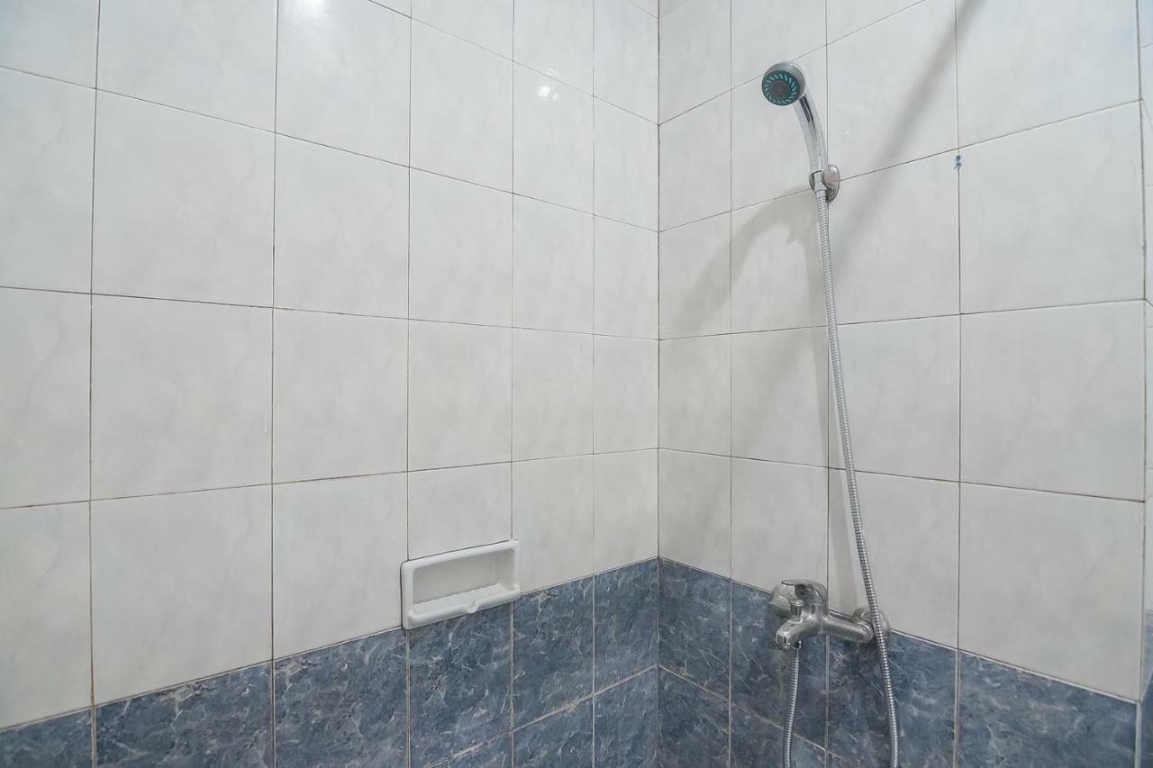 Reddoorz Near Setrasari Mall 2 Bandung Ngoại thất bức ảnh