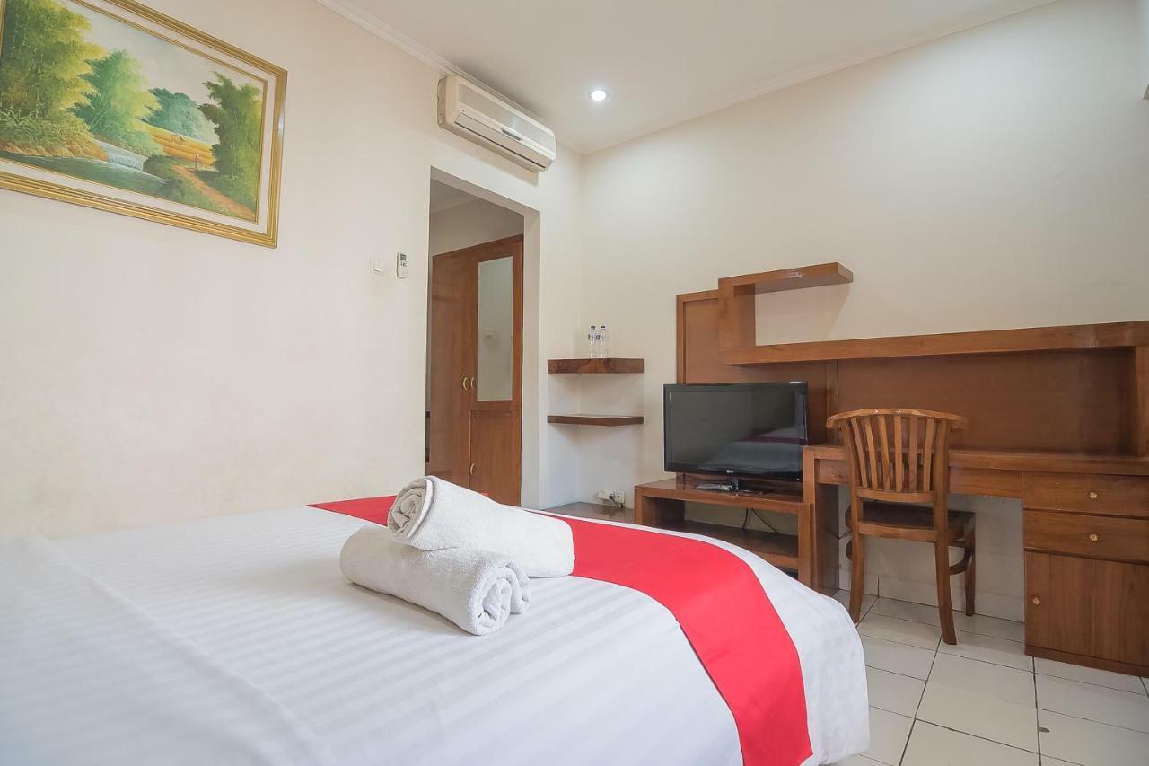 Reddoorz Near Setrasari Mall 2 Bandung Ngoại thất bức ảnh