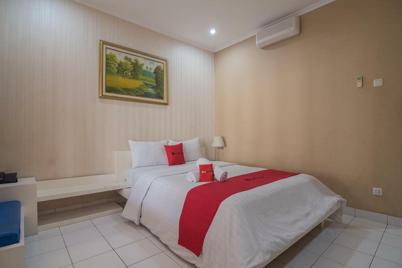 Reddoorz Near Setrasari Mall 2 Bandung Ngoại thất bức ảnh